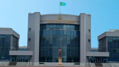 Упоминание Назарбаева исключают из названия университета обороны