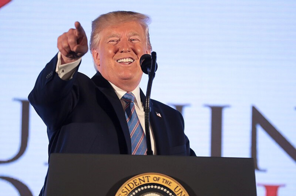 Трамп заявил, что сам придумал название для оружия &laquo;дискомбобулятор&raquo;