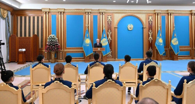 Президент наградил казахстанских боксеров за победу на ЧМ  