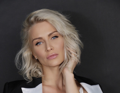 Была замужем за телеведущим, роман с Фоминым и поиски любви: как живет юрист Катя Гордон