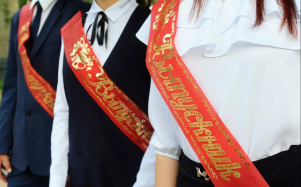 В казанских школах выпускные пройдут 27 июня