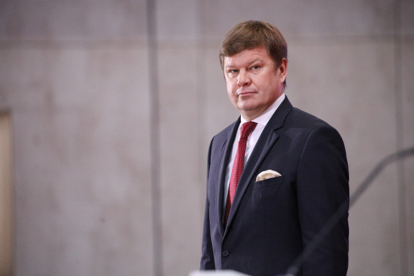 Губерниев о&nbsp;дисквалификации Непряевой на&nbsp;Олимпиаде: &laquo;В&nbsp;лыжах наших очевидные проблемы&raquo;