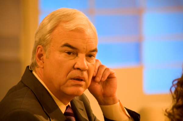 Умер телеведущий и&nbsp;автор программы &laquo;До&nbsp;и&nbsp;после полуночи&raquo; Владимир Молчанов
