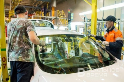 Почти четверть предприятий в Татарстане специализируется на торговле и ремонте авто