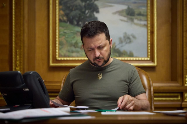 Экс-генерал СБУ Омельченко называл Зеленского &laquo;крестным отцом зеленой мафии&raquo;