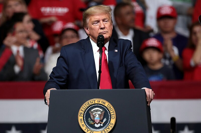 Трамп оценил роль переводчиков, отметив переговоры Путина и Си Цзиньпина