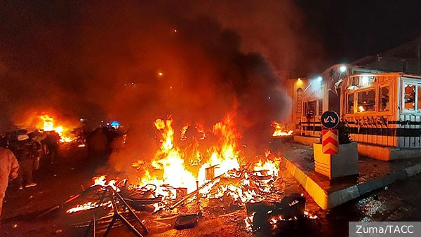 Bloomberg: США потратили годовой запас ракет JASSM при ударах по Ирану