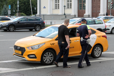 Пассажиров такси ждут сюрпризы: за что по новым правилам водитель сможет высадить