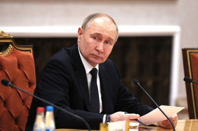Россия сокрушила конкурентов: Путин не подпустил Францию и Китай к казахскому урану