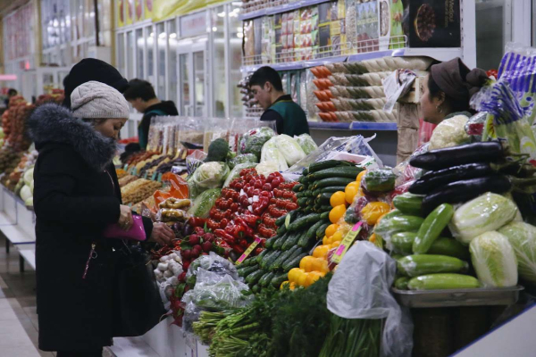 Впервые за 10 лет в Казахстане замедлился рост цен на продукты