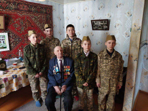 На юность пришлась война