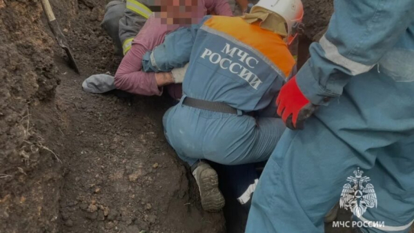 В Челнах спасли двух рабочих, которых завалило в результате обвала грунта 06/06/2026 &ndash; Новости