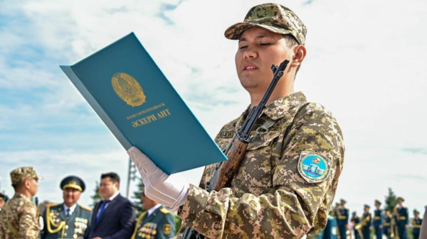 Более трехсот выпускников военных кафедр столичных вузов присягнули на верность Родине