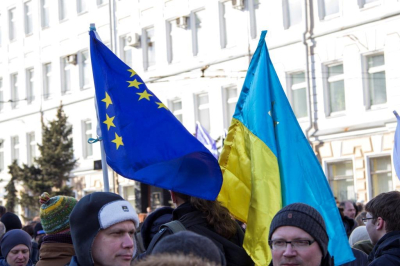 Финансовый аналитик Абелин назвал конфликт на Украине искусственным