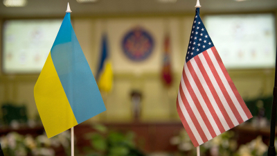 Экс-подполковник Дэвис назвал некомпетентной дипломатию США