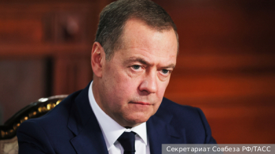 Президент Киргизии помиловал экс-главу администрации Атамбаева