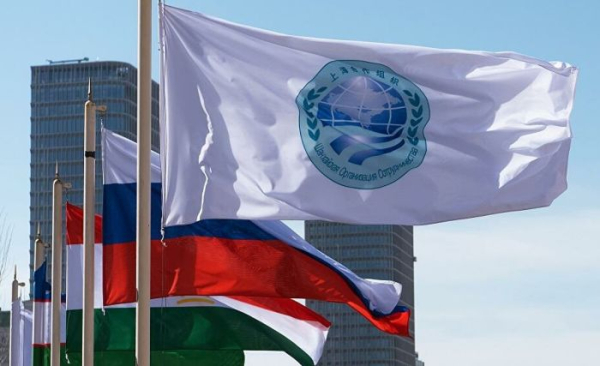 Власти Киргизии попросили жителей уехать из Бишкека на время проведения ШОС