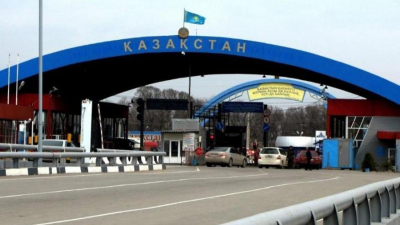 Казахстан меняет правила перехода через госграницу: проект изменений