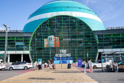 В небе над Астаной временно ограничат полеты