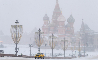 В &laquo;Яндекс Такси&raquo; оценили рост цен на фоне снегопада и 10-балльных пробок