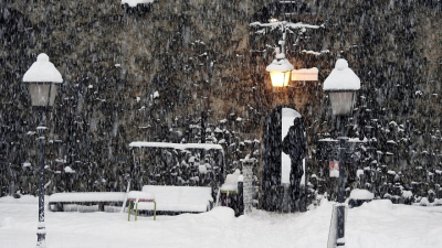 Декабрь в Казахстане: снег, метели и гололед