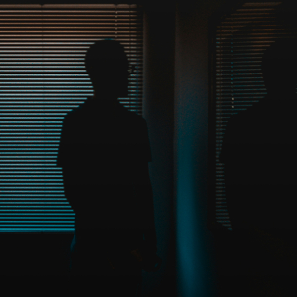 «Внутри человека может происходить настоящая буря»: Что необходимо знать о ПТСР