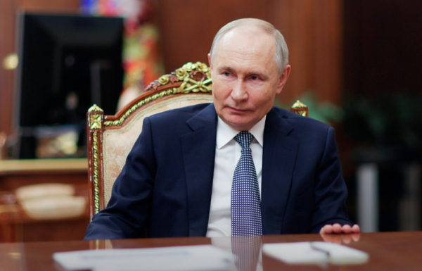 Путин встретился с президентом Танзании Самией Сулуху Хасан