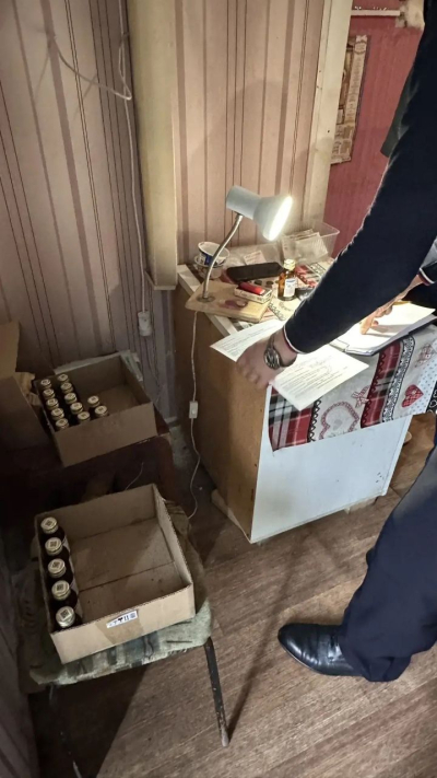 В Челнах изъяли почти два десятка флаконов опасного алкоголя в ходе рейда