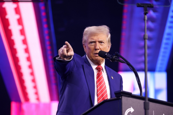 Трамп сворачивает удар, а Нетаньяху узнает новости из соцсетей: что происходит на Ближнем Востоке