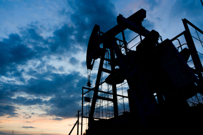Цены на нефть Brent достигли $120 за баррель впервые с июня 2022 года